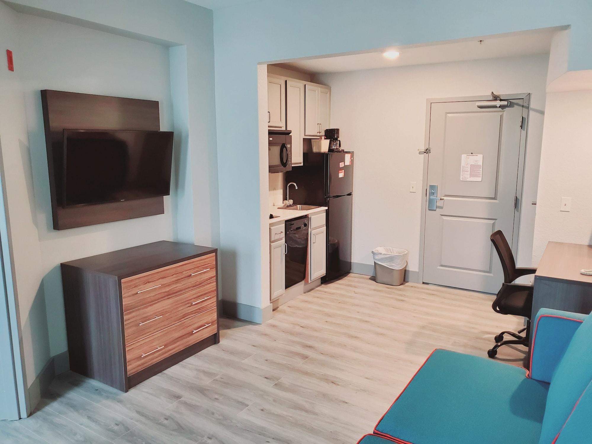 Hawthorn Extended Stay By Wyndham Panama City Beach Upper Grand Lagoon Bagian luar foto
