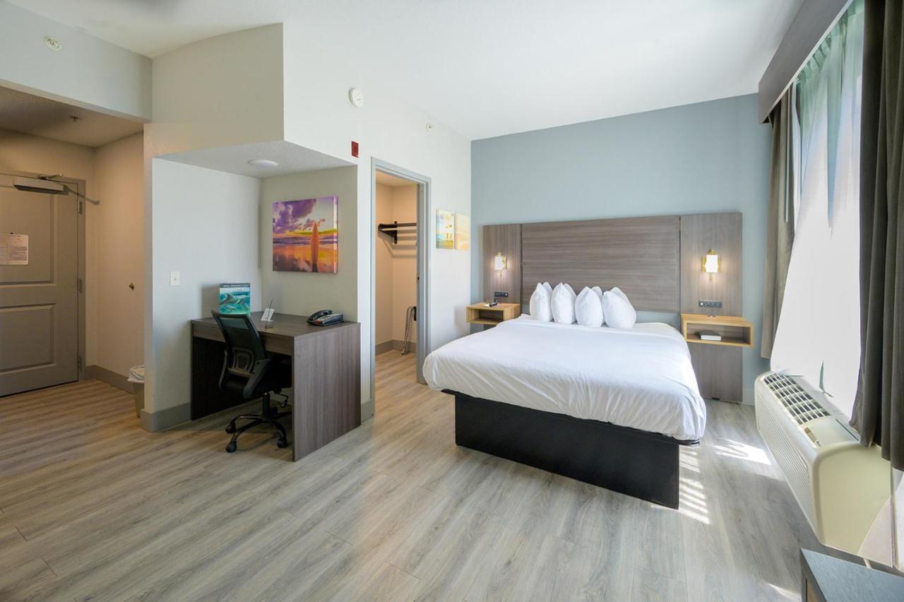 Hawthorn Extended Stay By Wyndham Panama City Beach Upper Grand Lagoon Bagian luar foto