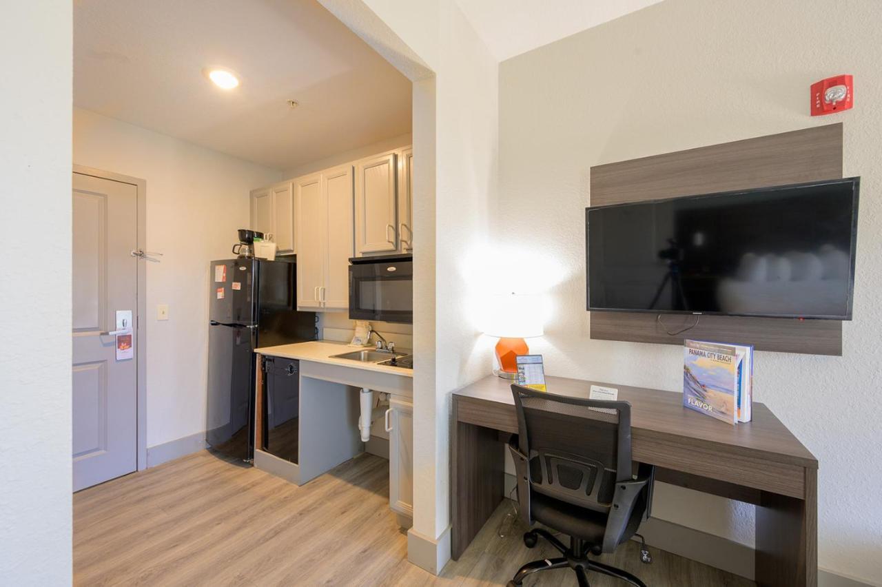 Hawthorn Extended Stay By Wyndham Panama City Beach Upper Grand Lagoon Bagian luar foto
