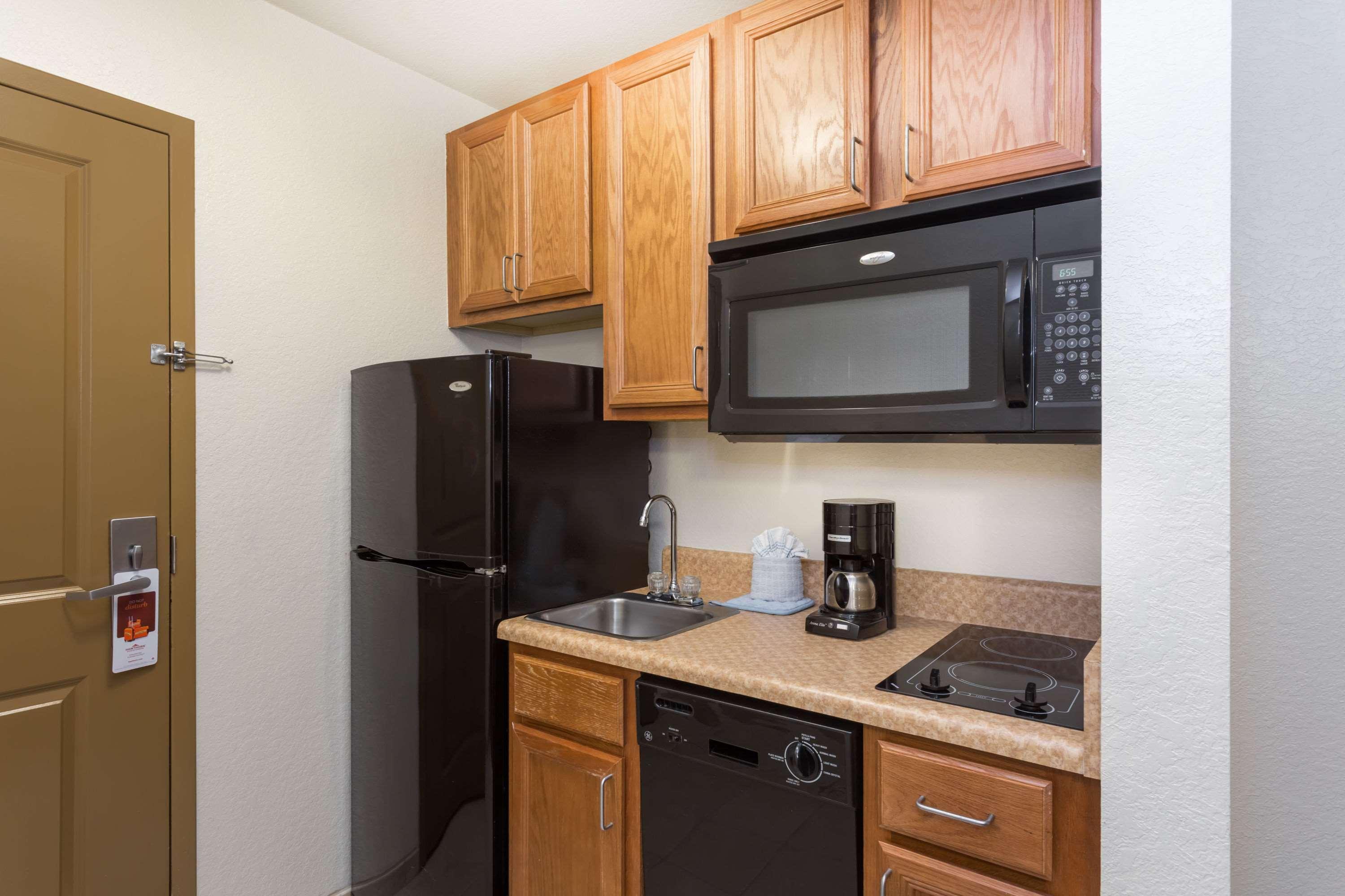 Hawthorn Extended Stay By Wyndham Panama City Beach Upper Grand Lagoon Bagian luar foto